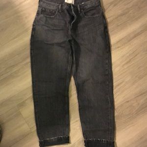 Everlane Relaxed boyfriend jeans in a black wash